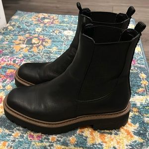 Sam Edelman Chelsea Laguna Boots 8